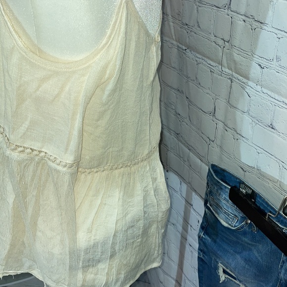 Rebellion cold shoulder boho top never worn - Picture 6 of 8